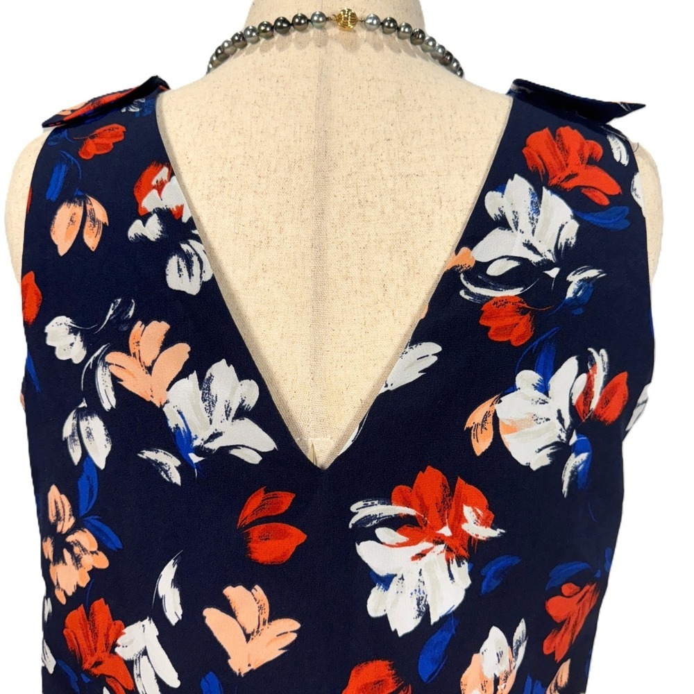 Banana Republic Floral Sleeveless Blouse Womens M Bow Tied Shoulders Deep V Back - Picture 7 of 12